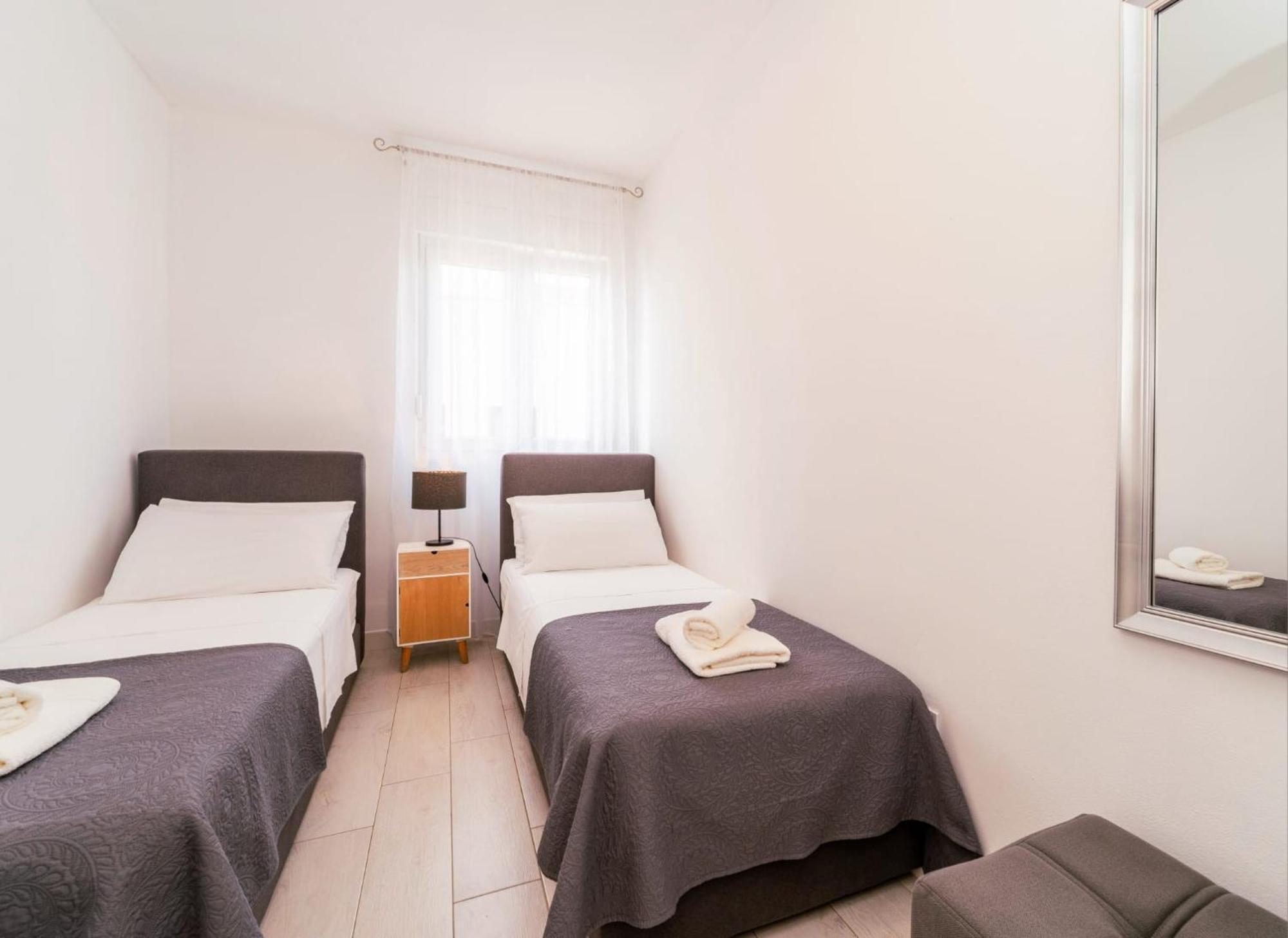 Apartment Deluxe Villa Carlotta Zadar Eksteriør bilde